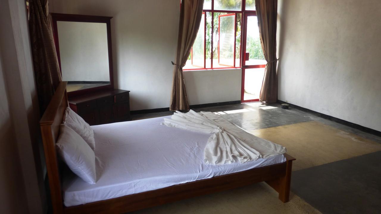 היקדואה Ocean Reef Hotel מראה חיצוני תמונה